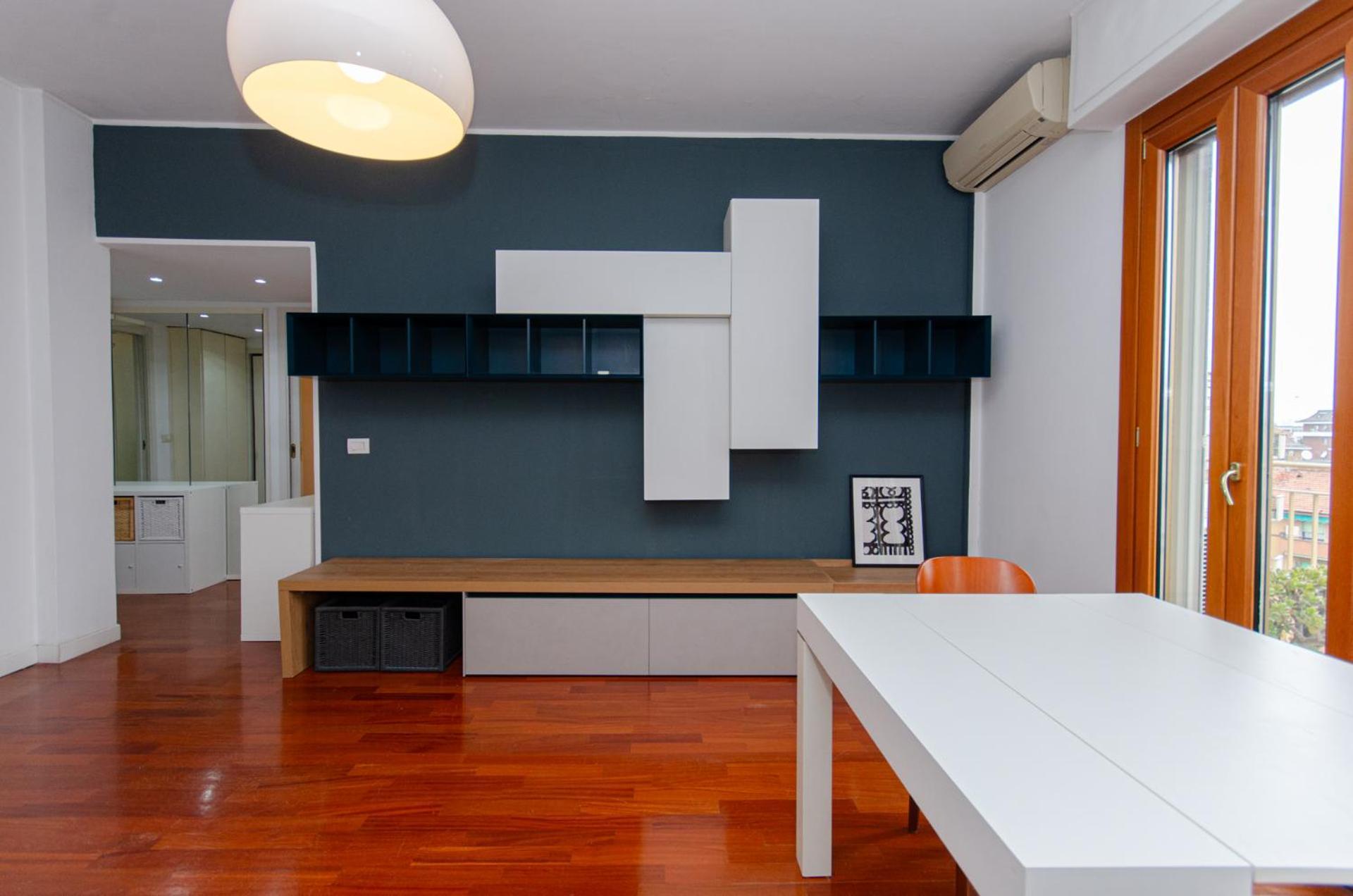 Tito Flat * Milan